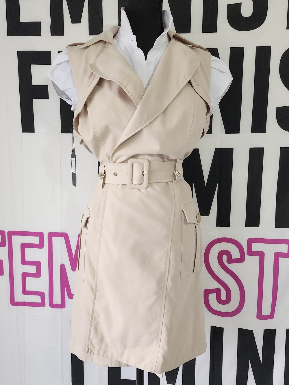Sleeveless Belted Spring Summer Trench Coat in Cream Beige